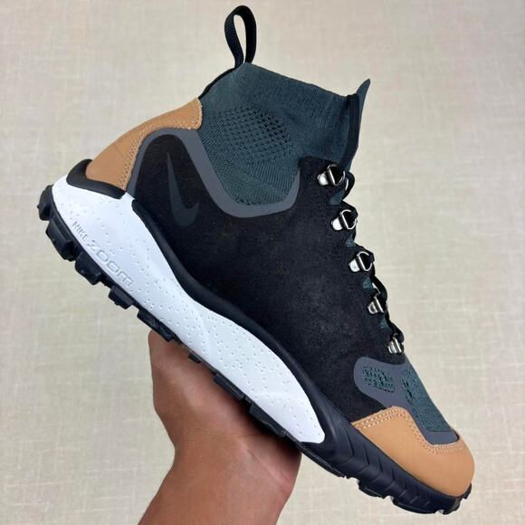 nike zoom talaria black